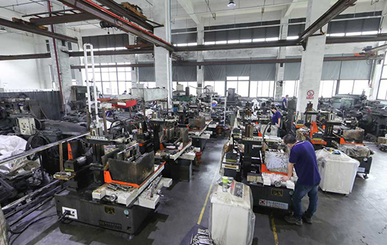 Automated liquid packing machine in factory